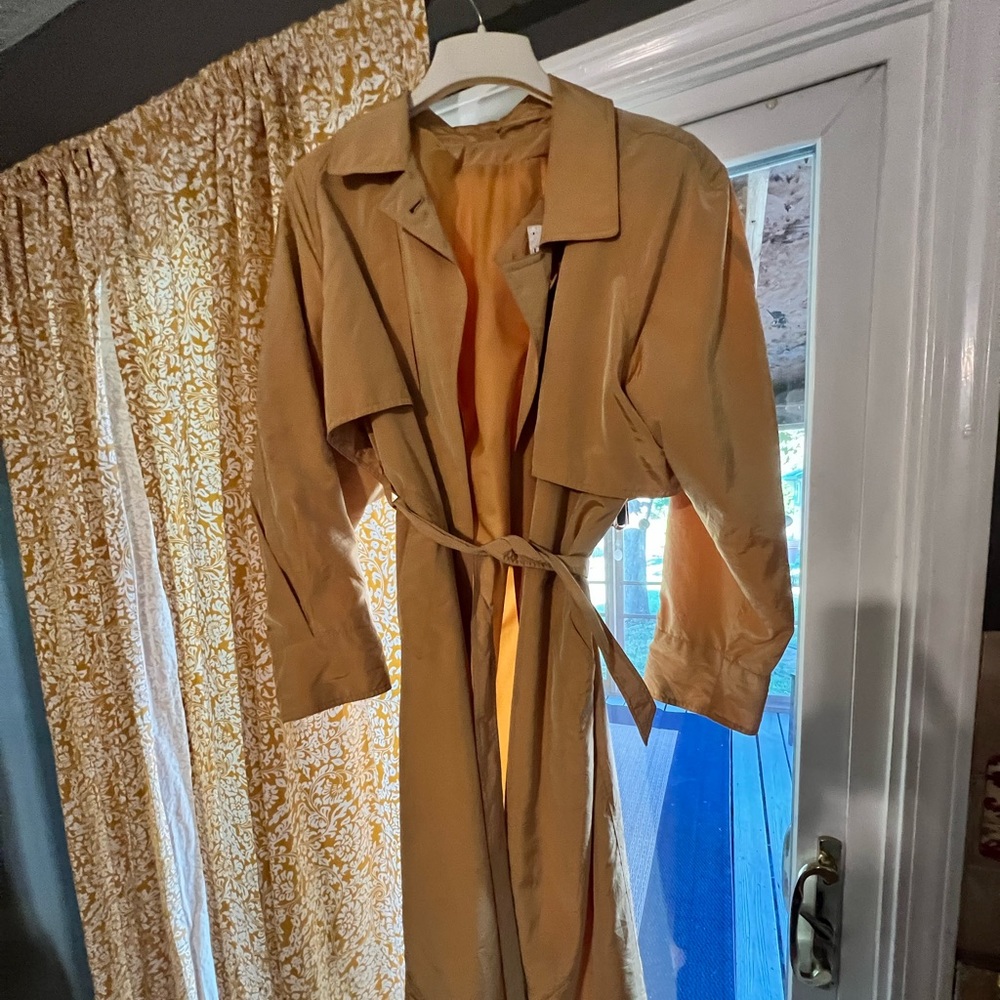 Vintage Trench Coat - Women’s Size 10.